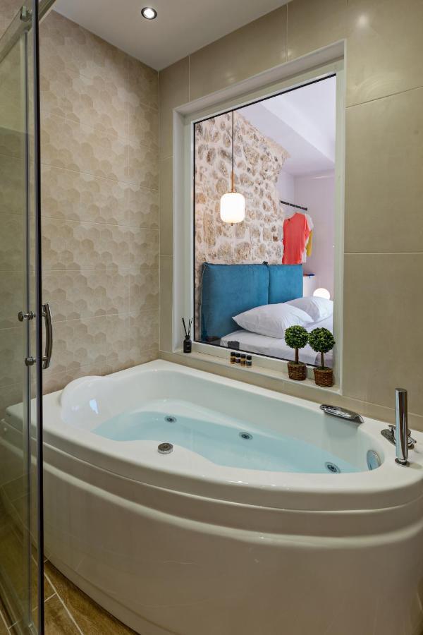 Erotokritos City Luxury Suites Rethymno  Exterior photo